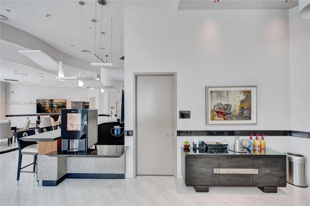 3101 S Ocean Dr, Unit 3506, Hollywood, FL 33019 Photo