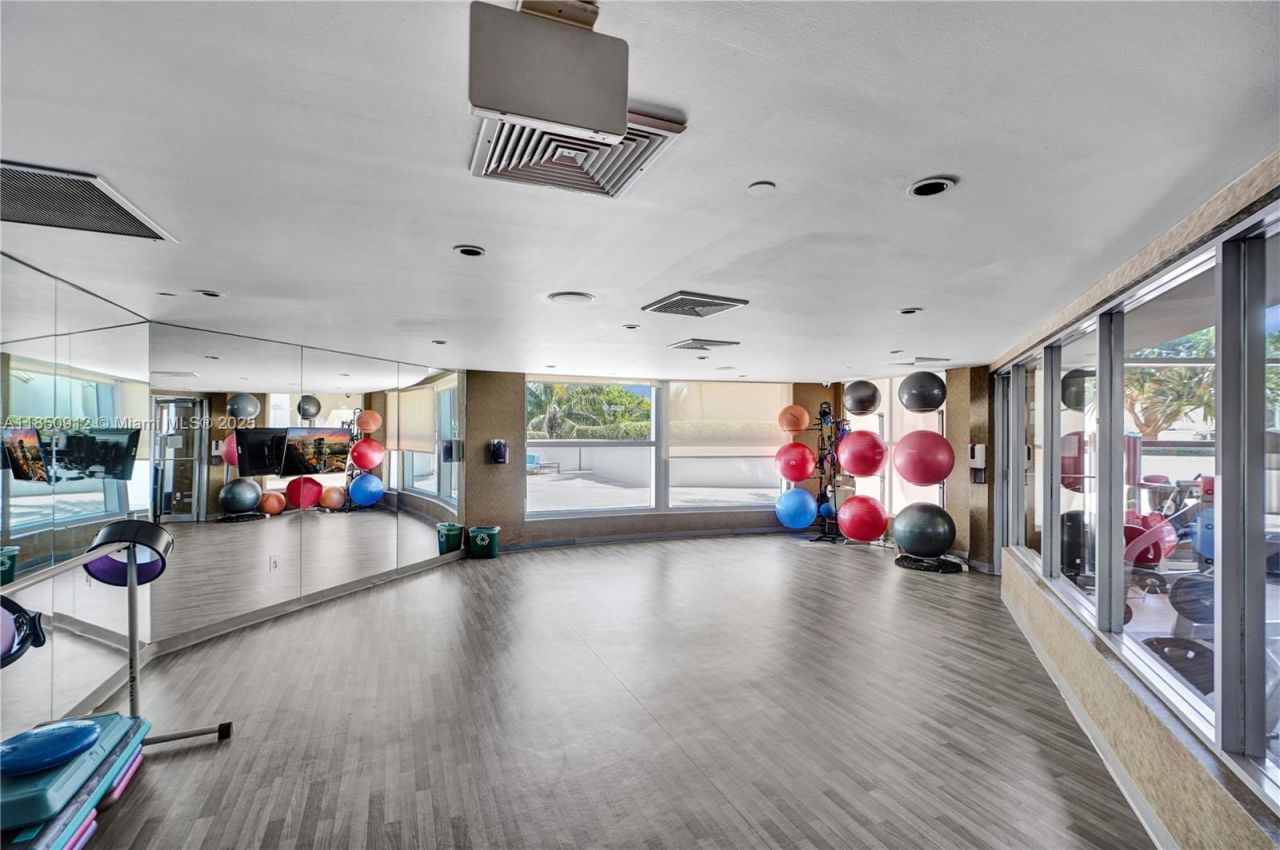 3101 S Ocean Dr, Unit 3506, Hollywood, FL 33019 Photo