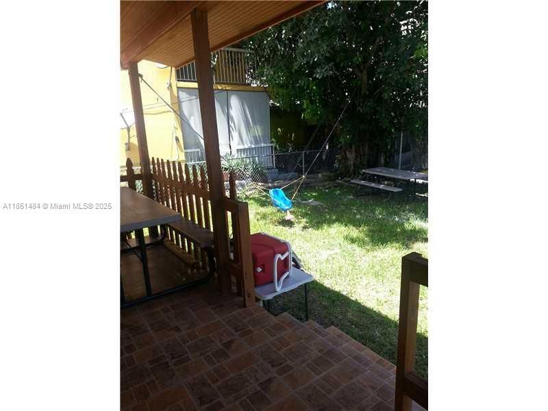 321 NW 13th Ave, Miami, FL 33125 Photo