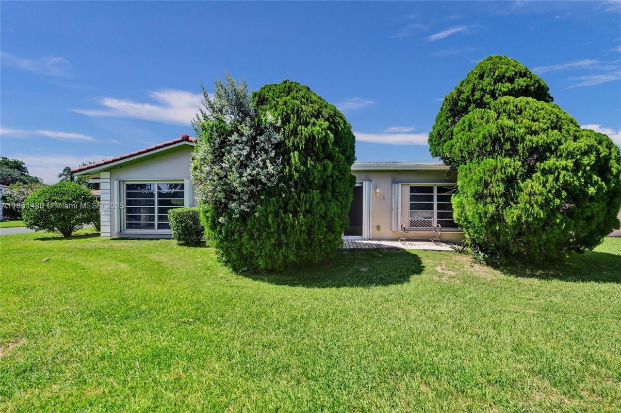 7200 E Tropical Way, Plantation, FL 33317 Photo