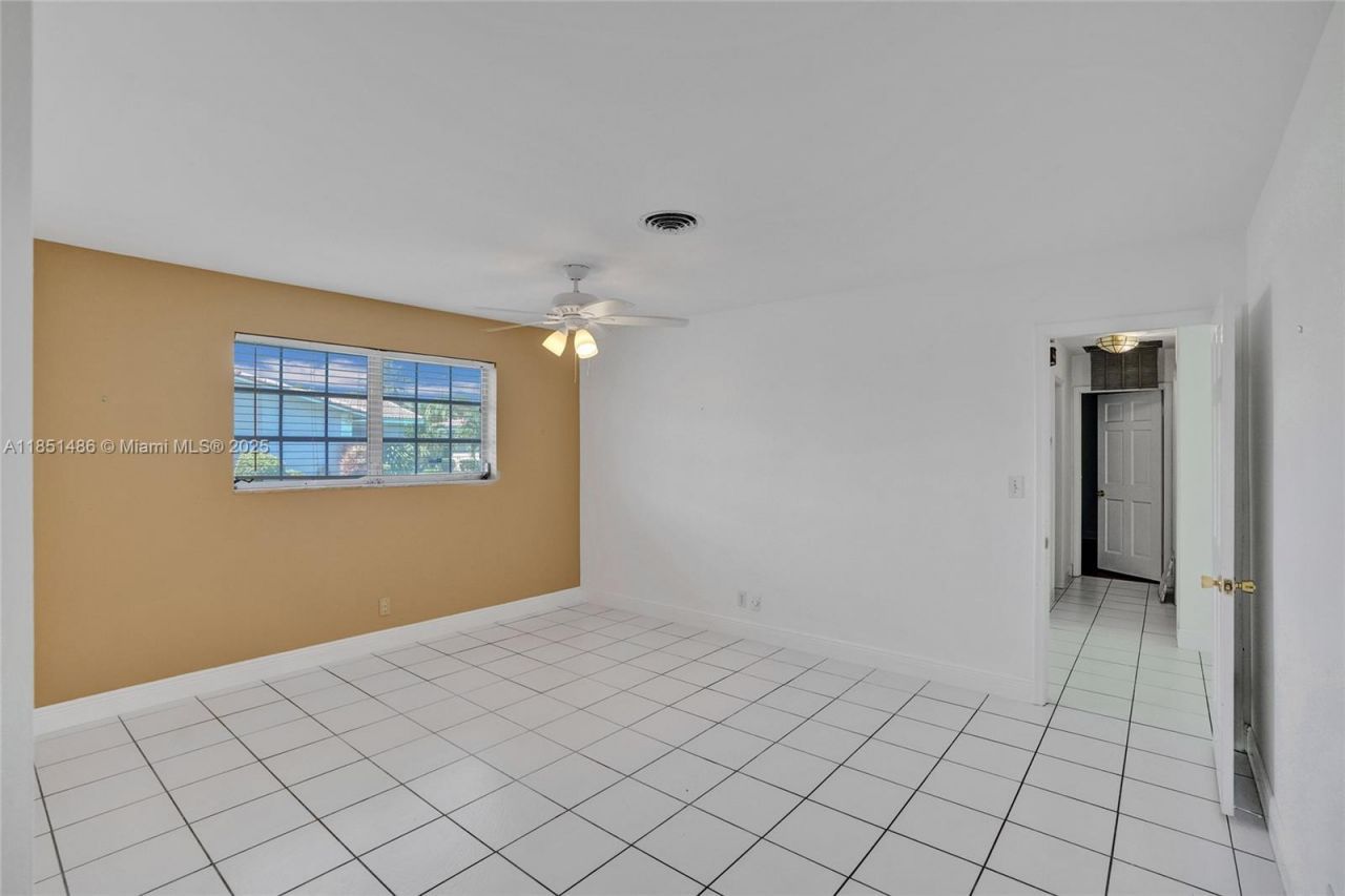 7200 E Tropical Way, Plantation, FL 33317 Photo