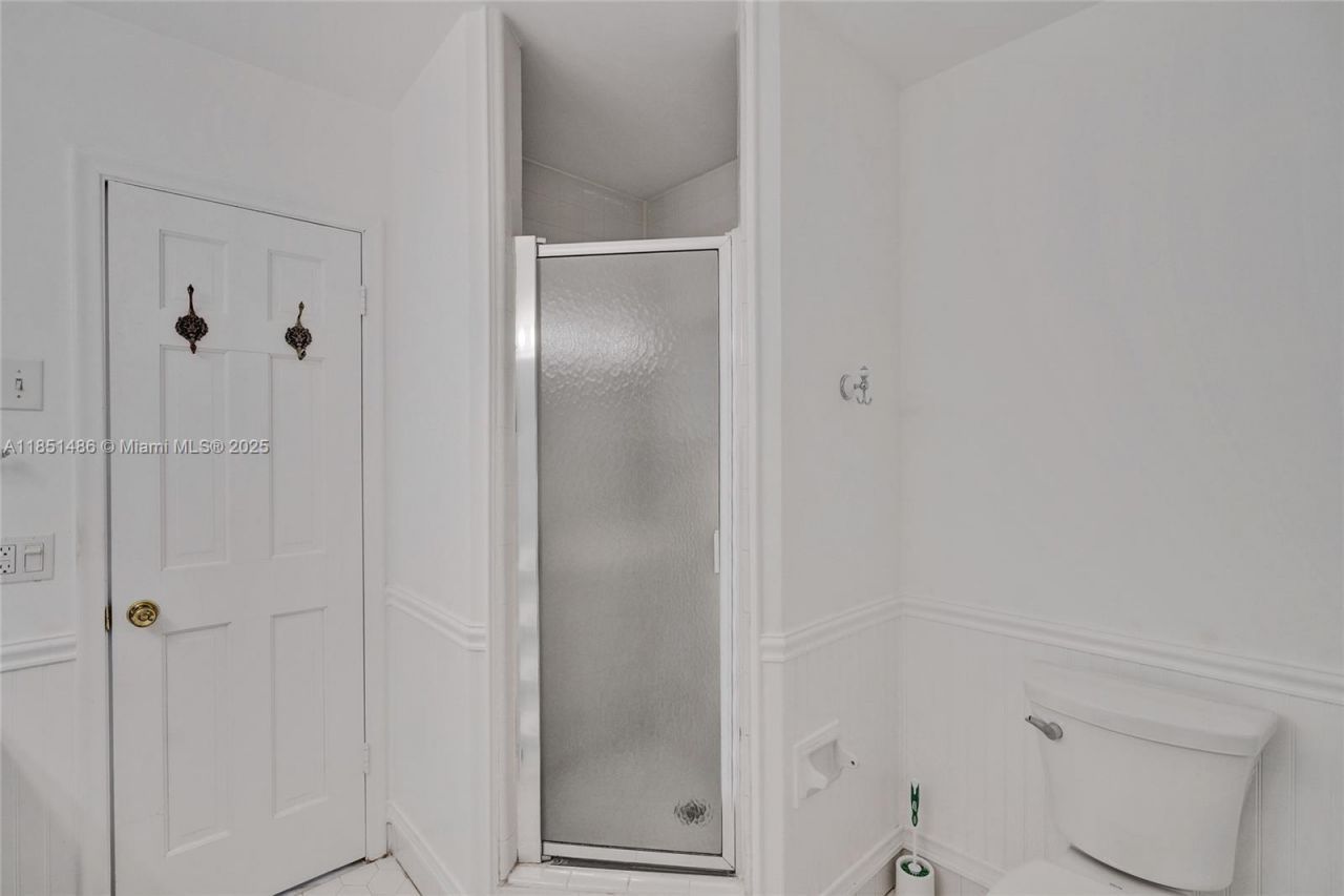 7200 E Tropical Way, Plantation, FL 33317 Photo