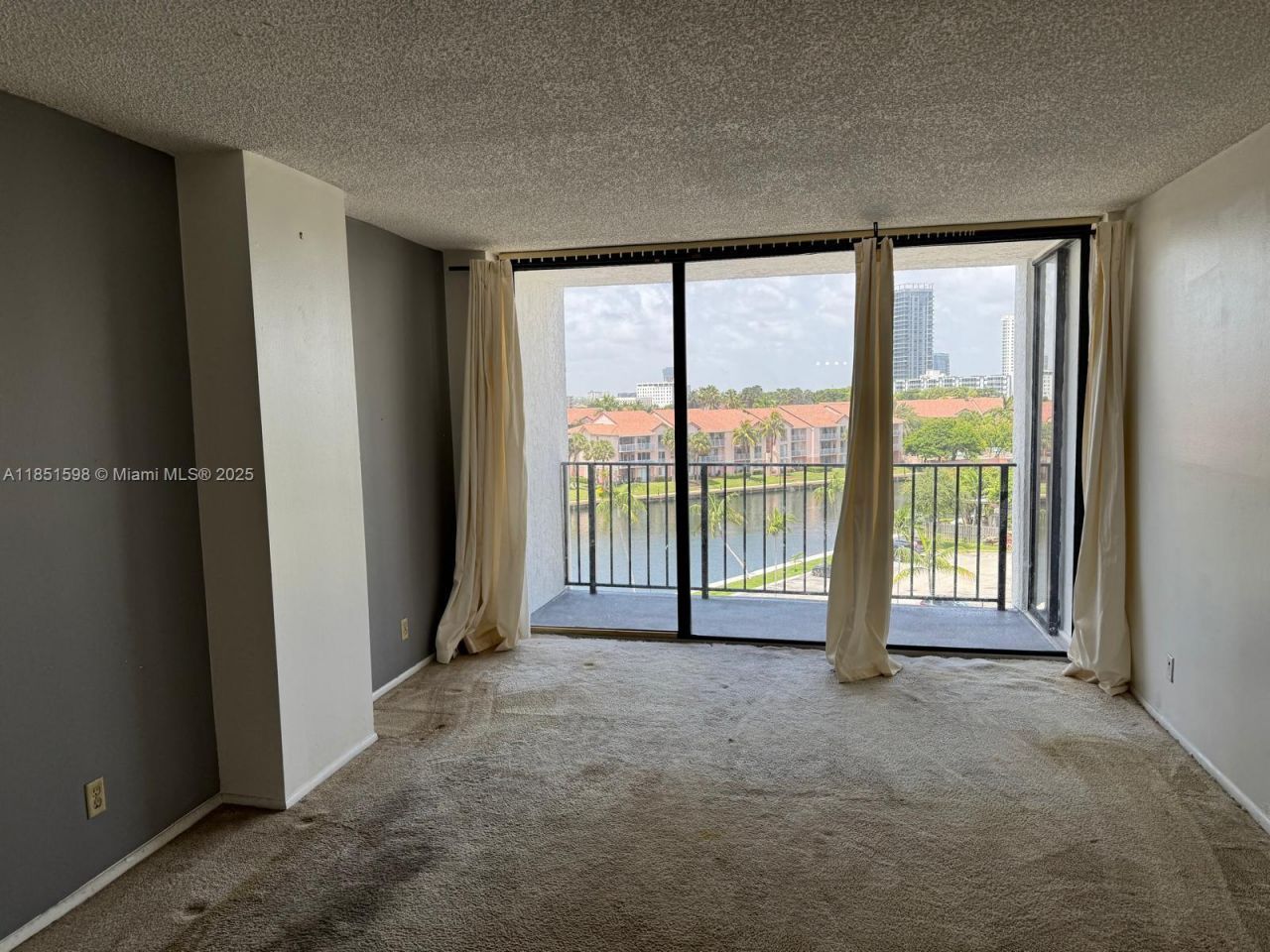 200 Leslie Dr, Unit 616, Hallandale Beach, FL 33009 Photo