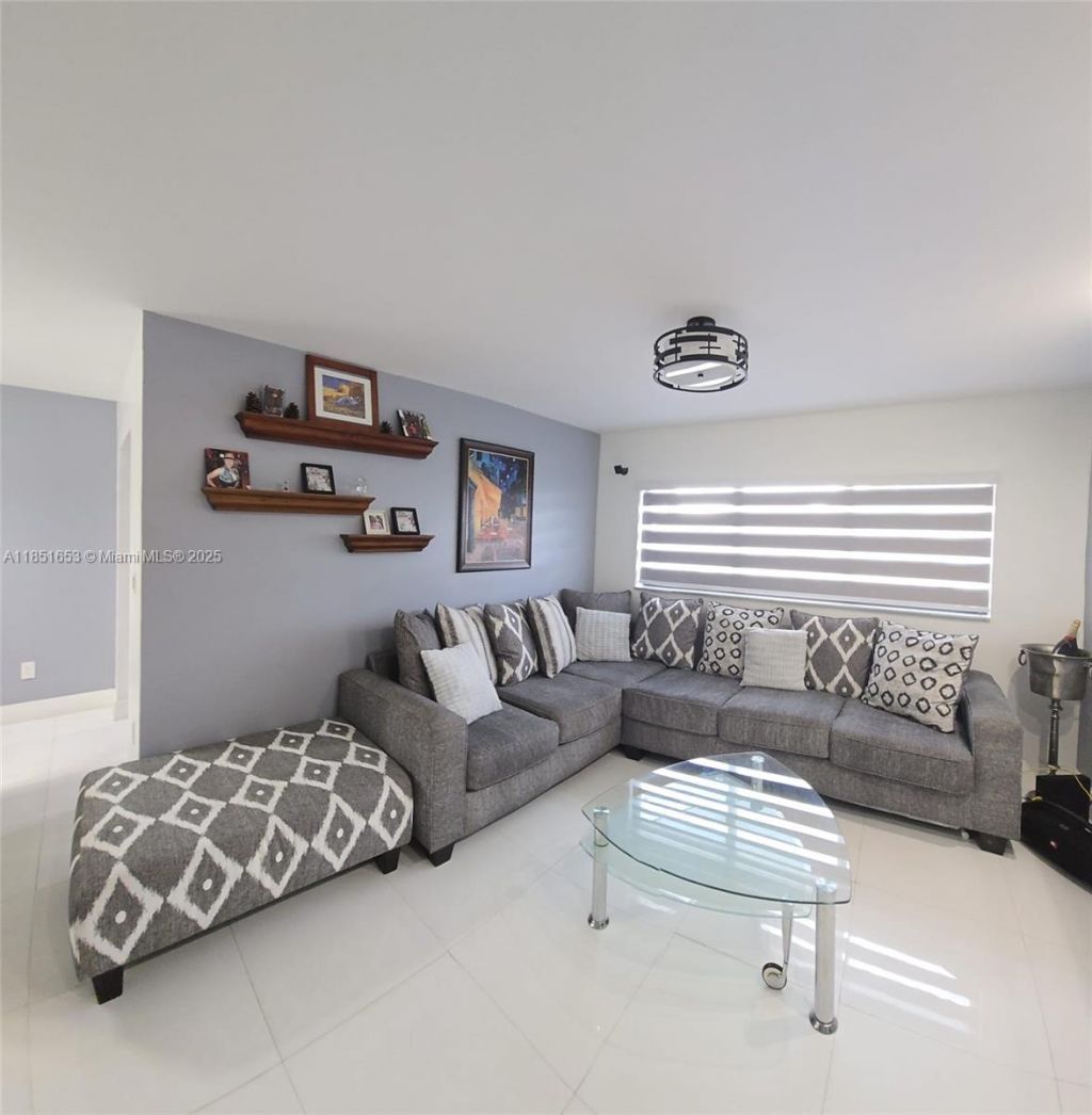 13958 SW 44th Lane Cir, Unit 614, Miami, FL 33175 Photo