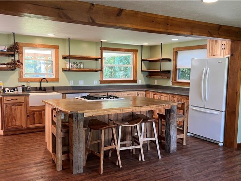 2693 Mahan Denman Road NW, Bristolville, OH 44402 Photo 12