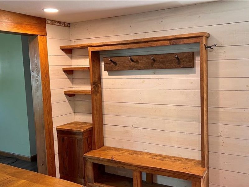 2693 Mahan Denman Road NW, Bristolville, OH 44402 Photo 15