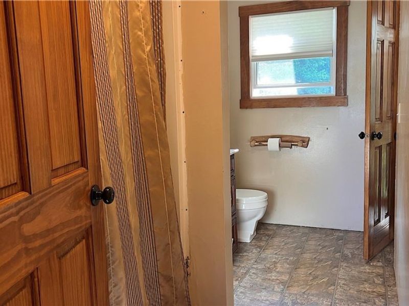 2693 Mahan Denman Road NW, Bristolville, OH 44402 Photo 21