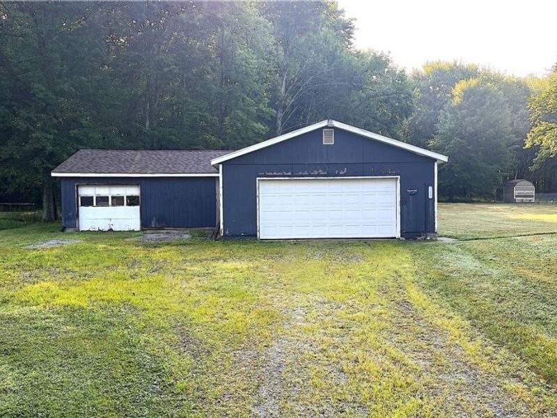 2693 Mahan Denman Road NW, Bristolville, OH 44402 Photo 8