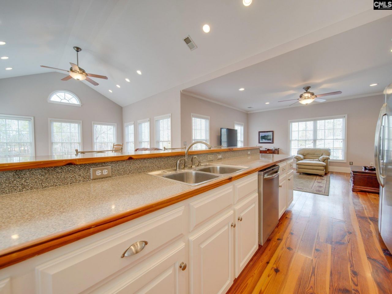 2002 Lystra Road Photo 21