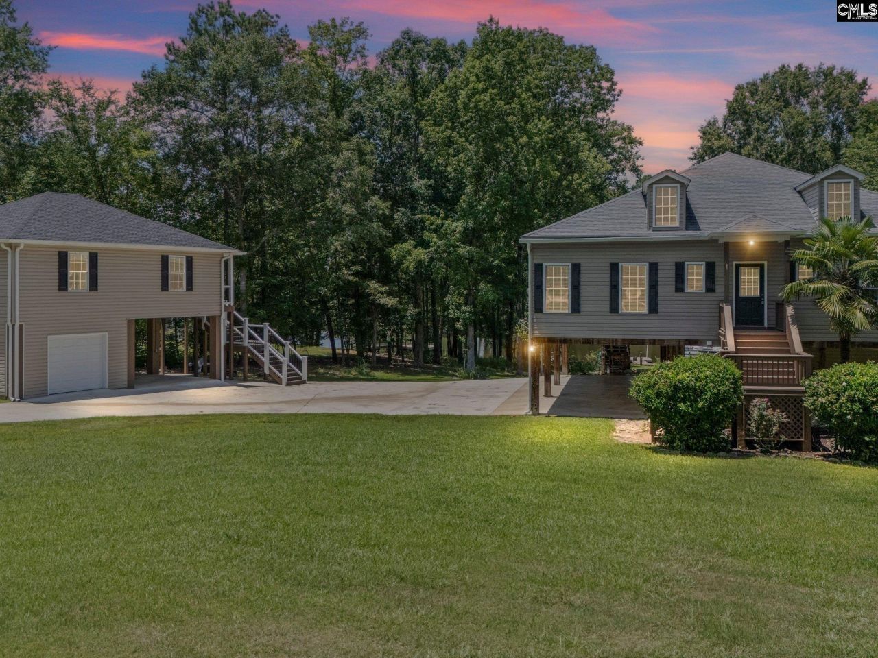 2002 Lystra Road Photo 4