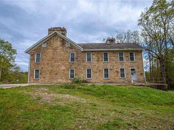 5340 National Pike, Markleysburg, PA 15459