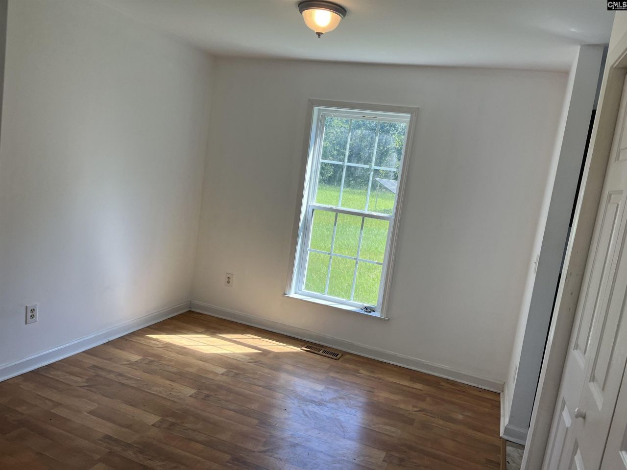 1863 Water Tank Road Photo 10