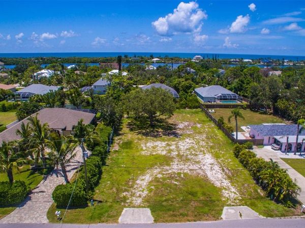 2450 ALAMANDER AVENUE, ENGLEWOOD, FL 34223