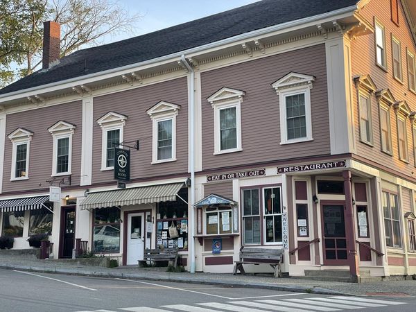 3 Main Street, Castine, ME 04421