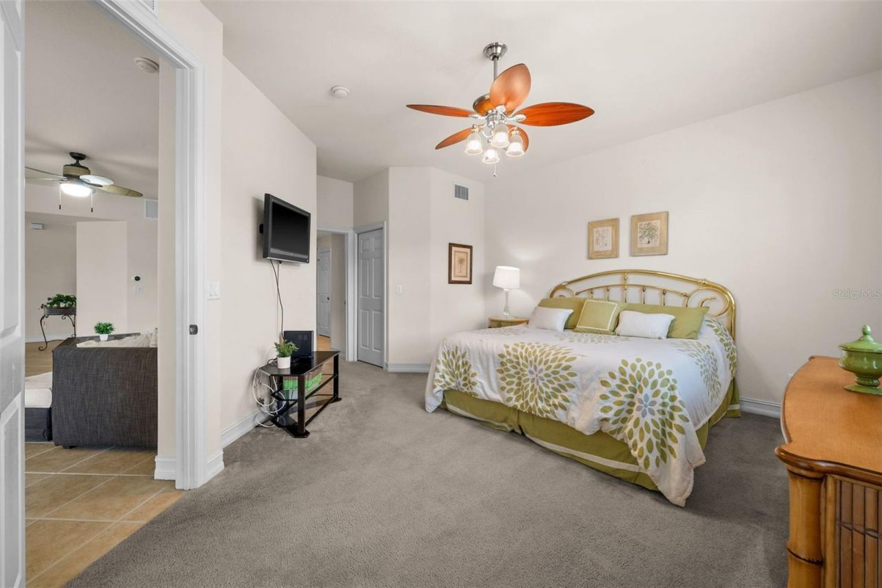 5626 Cape Harbour Drive, Unit 102, Cape Coral, FL 33914 Photo