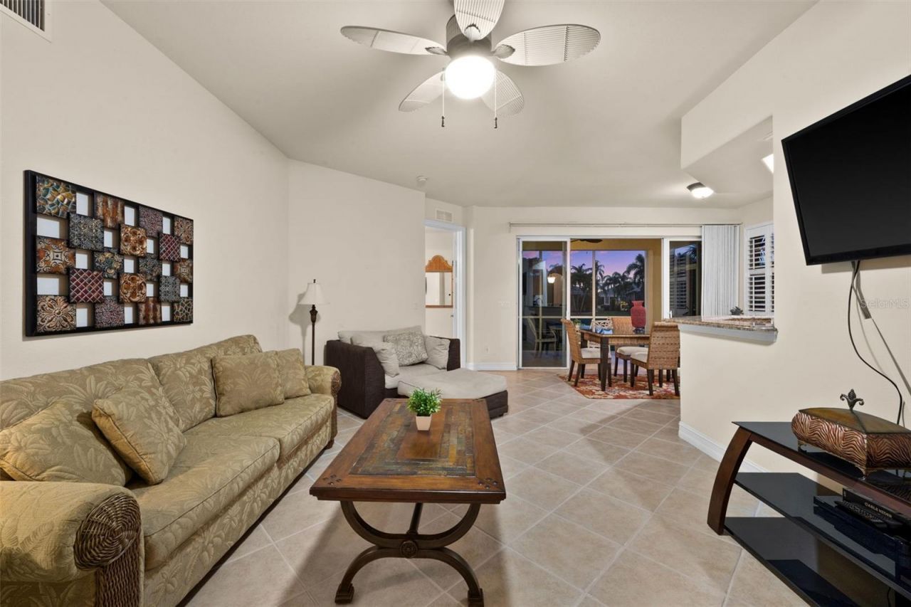 5626 Cape Harbour Drive, Unit 102, Cape Coral, FL 33914 Photo