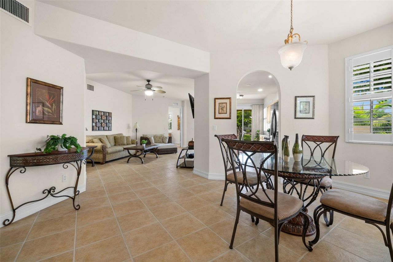 5626 Cape Harbour Drive, Unit 102, Cape Coral, FL 33914 Photo