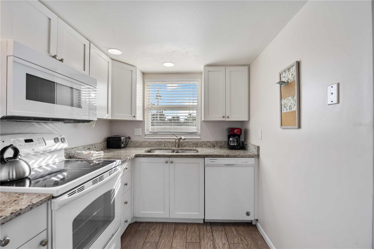 6150 Midnight Pass Road, Unit 10 A&, Sarasota, FL 34242 Photo