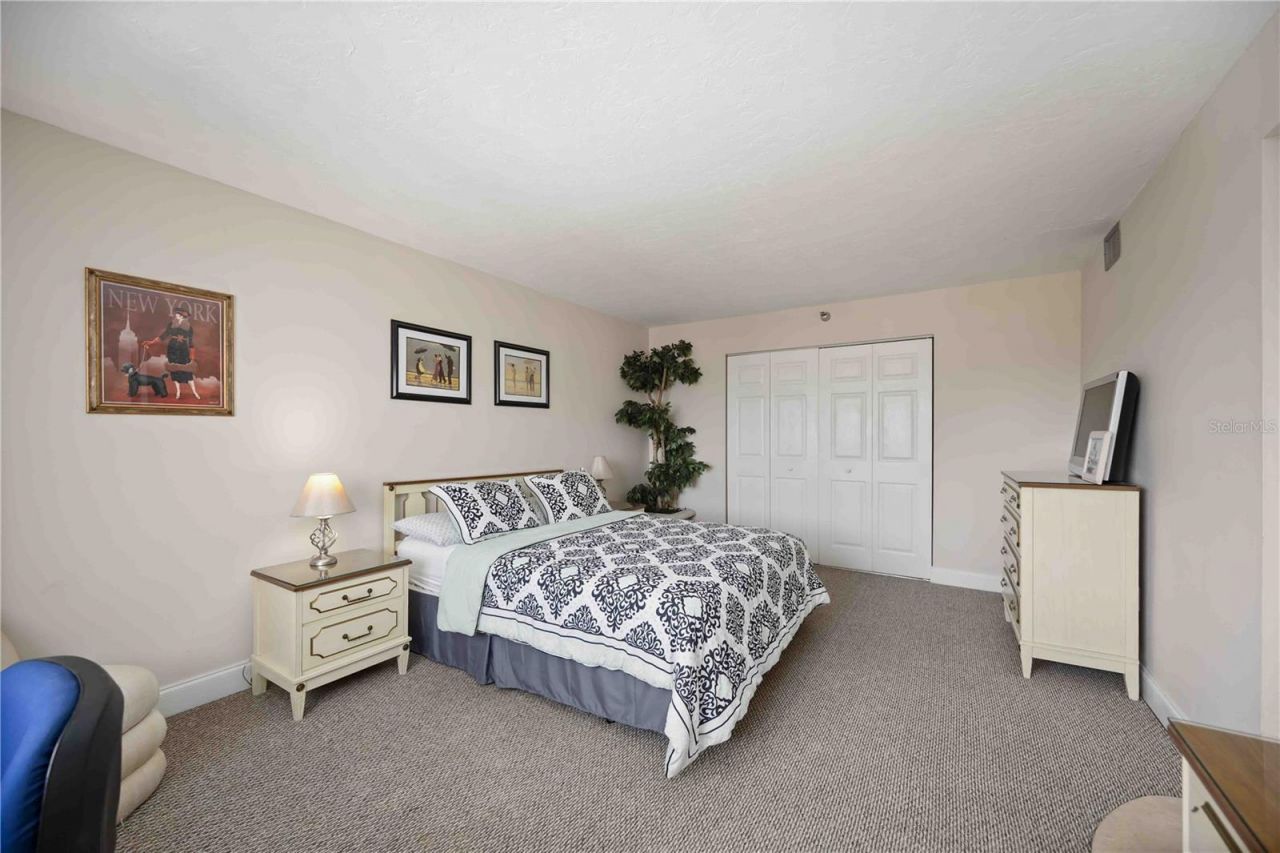 11 Sunset Drive, Unit 505, Sarasota, FL 34236 Photo