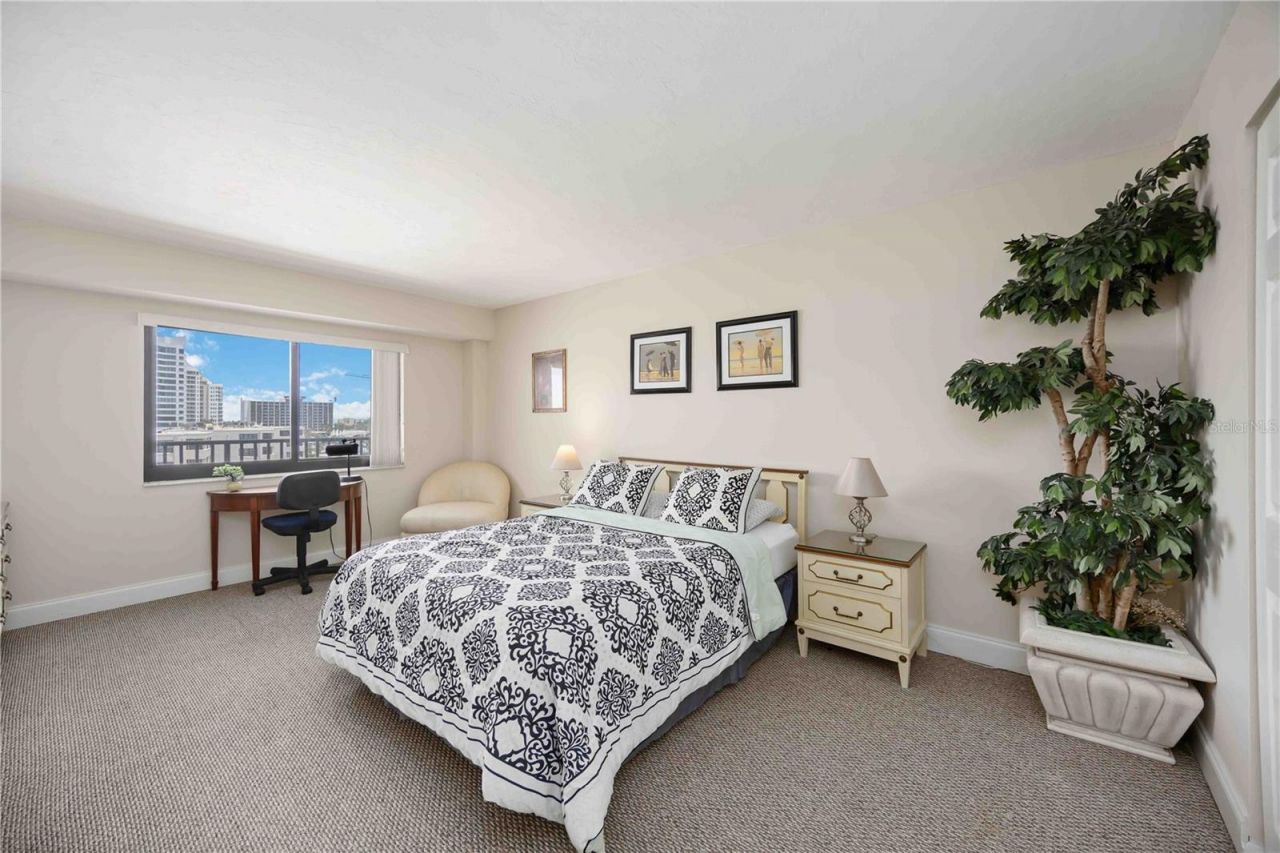 11 Sunset Drive, Unit 505, Sarasota, FL 34236 Photo