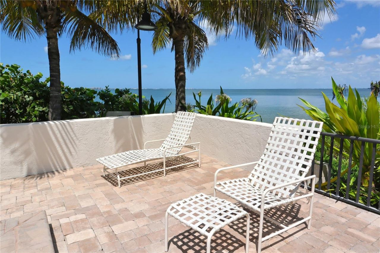 11 Sunset Drive, Unit 505, Sarasota, FL 34236 Photo