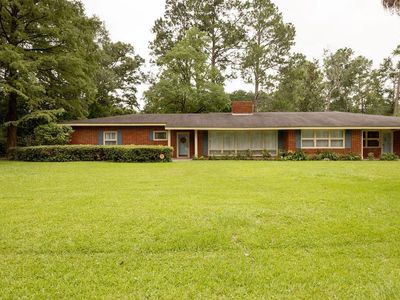 201 Overhill Drive, Walterboro, SC 29488