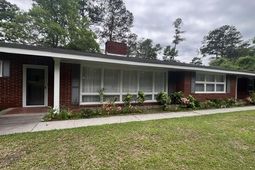 201 Overhill Drive photo 4