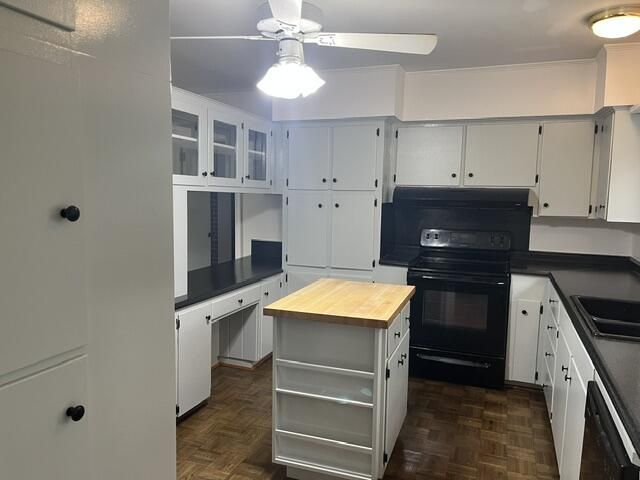 201 Overhill Drive Photo 22