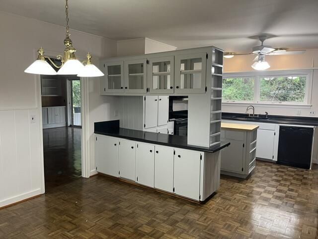 201 Overhill Drive Photo 23