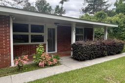 201 Overhill Drive photo 4