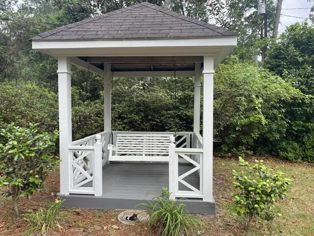 201 Overhill Drive Photo 33