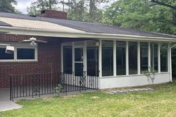 201 Overhill Drive photo 4