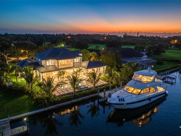 1915 Cutlass Cove Drive, Vero Beach, FL 32963