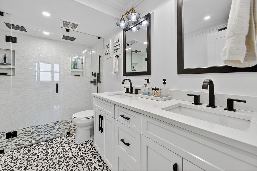 5440 N Ocean Drive, Unit 1404, Singer Island, FL 33404 Photo