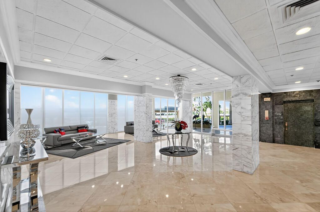 5440 N Ocean Drive, Unit 1404, Singer Island, FL 33404 Photo