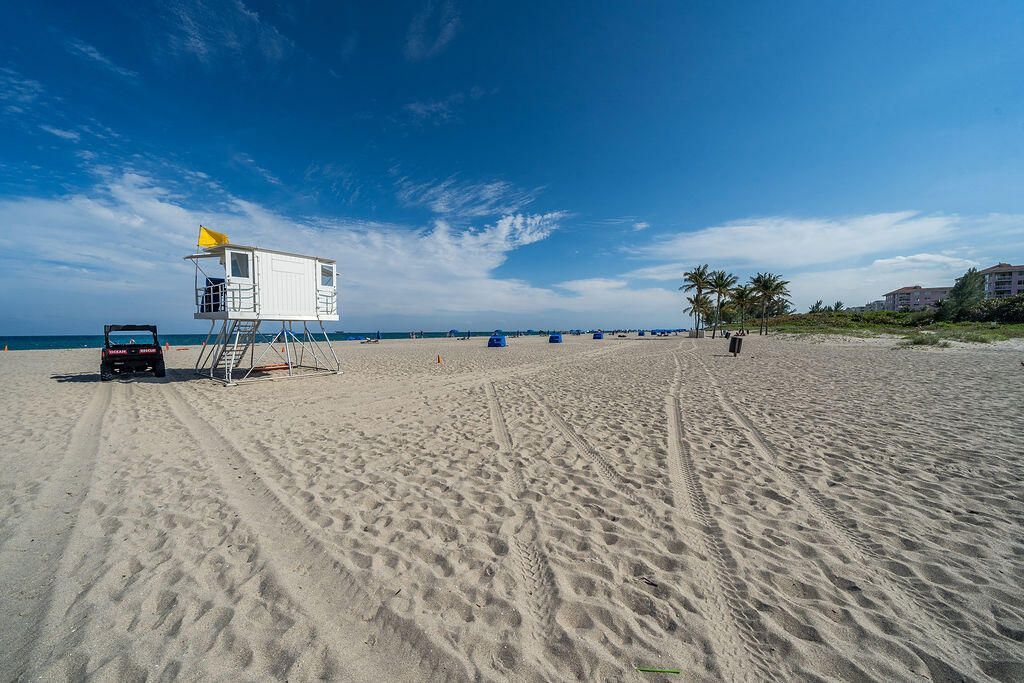 5440 N Ocean Drive, Unit 1404, Singer Island, FL 33404 Photo