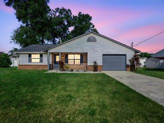 1150 ORANGEWOOD AVENUE Deland, FL 32724