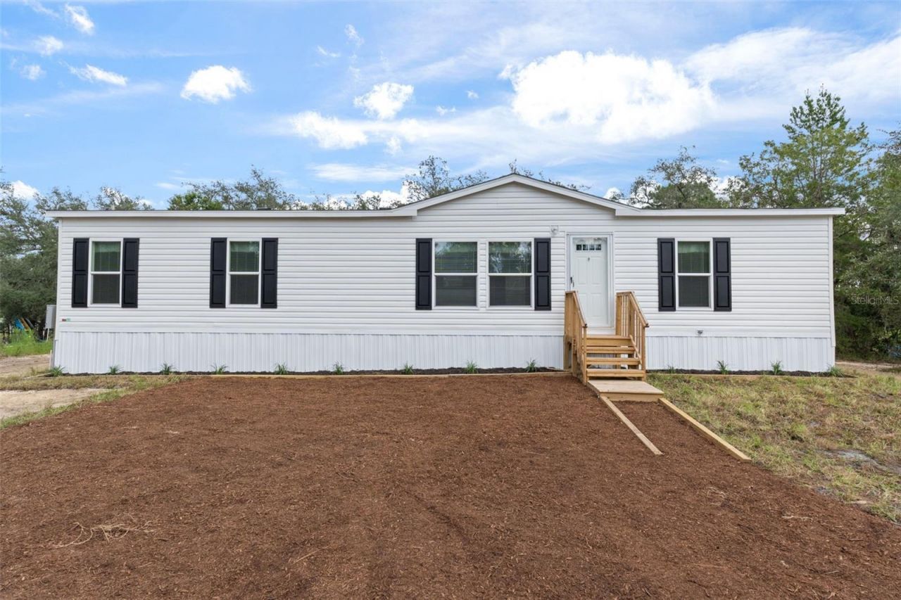 3667 W Woodlawn Street, Dunnellon, FL 34433 Main Photo