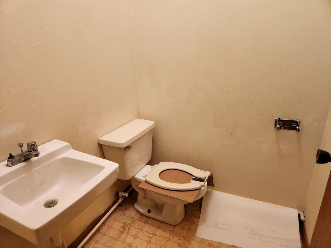 4837 Martin Luther King Drive, Bowling Green, FL 33834 Photo