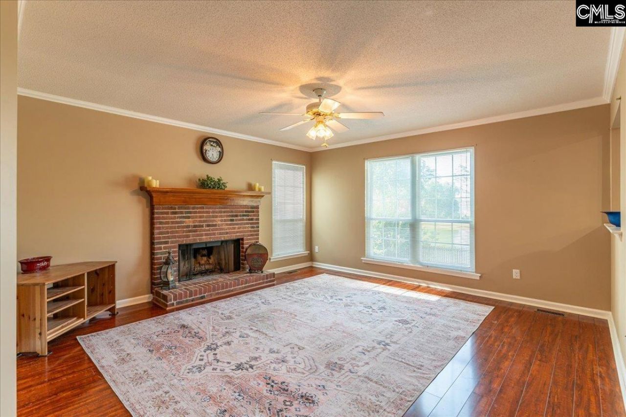 314 Fernview Drive Photo 4