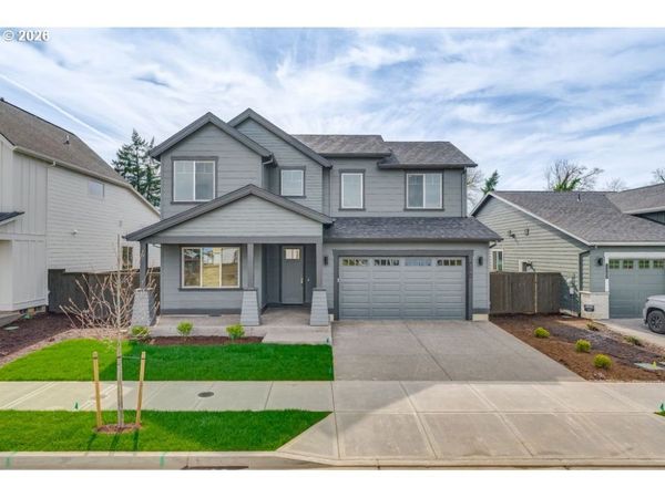 1151 SE 22nd AVE, Canby, OR 97013