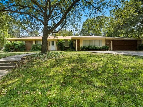 3708 Oak Park Drive, Unit A, Weatherford, TX 76087