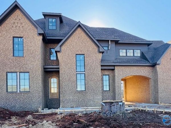 2510 Legacy Cove, Decatur, AL 35601