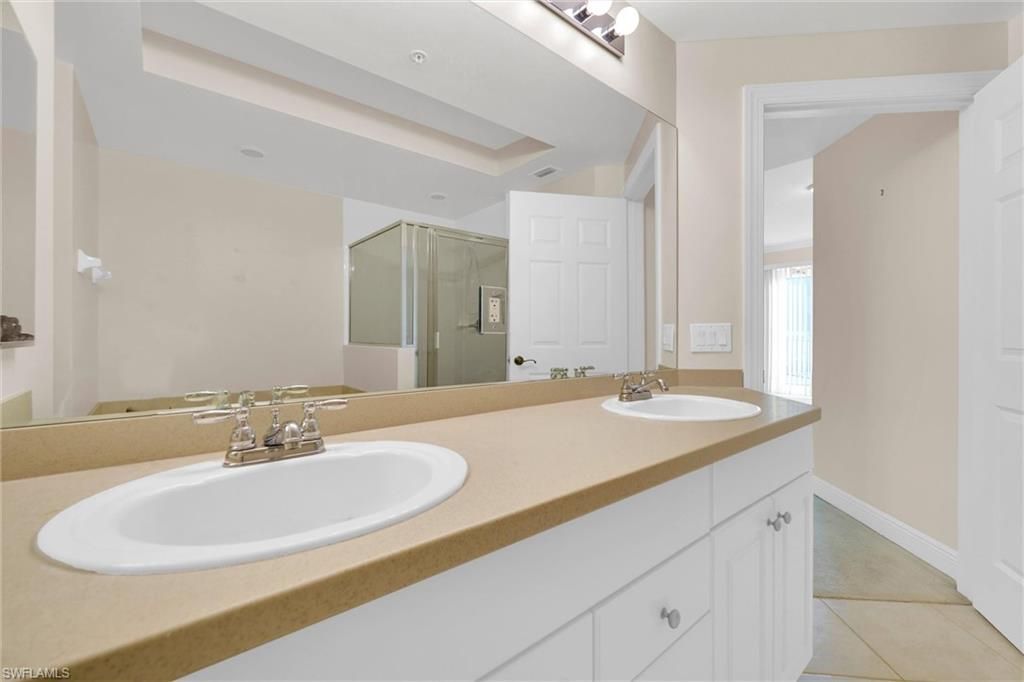 2745 1st St, Unit 405, Fort Myers, FL 33916 Photo