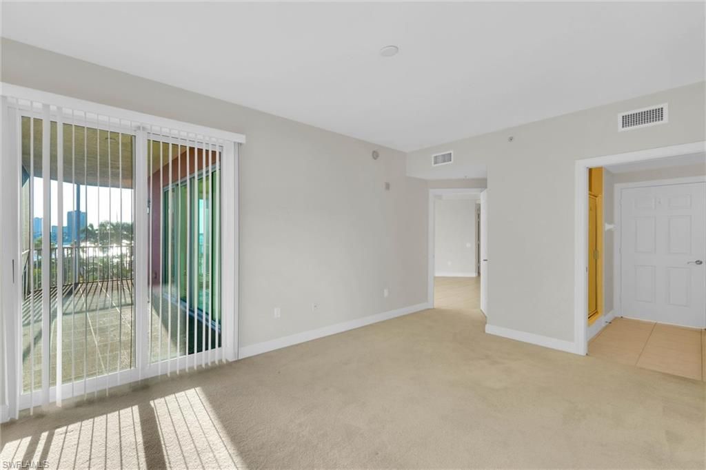 2745 1st St, Unit 405, Fort Myers, FL 33916 Photo