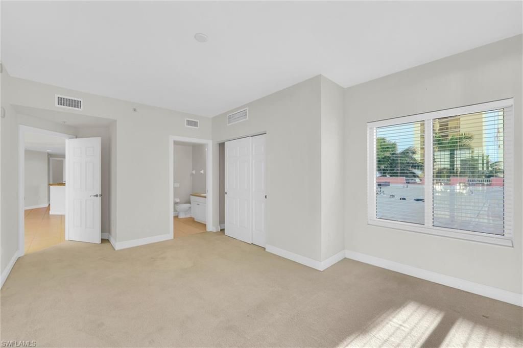 2745 1st St, Unit 405, Fort Myers, FL 33916 Photo