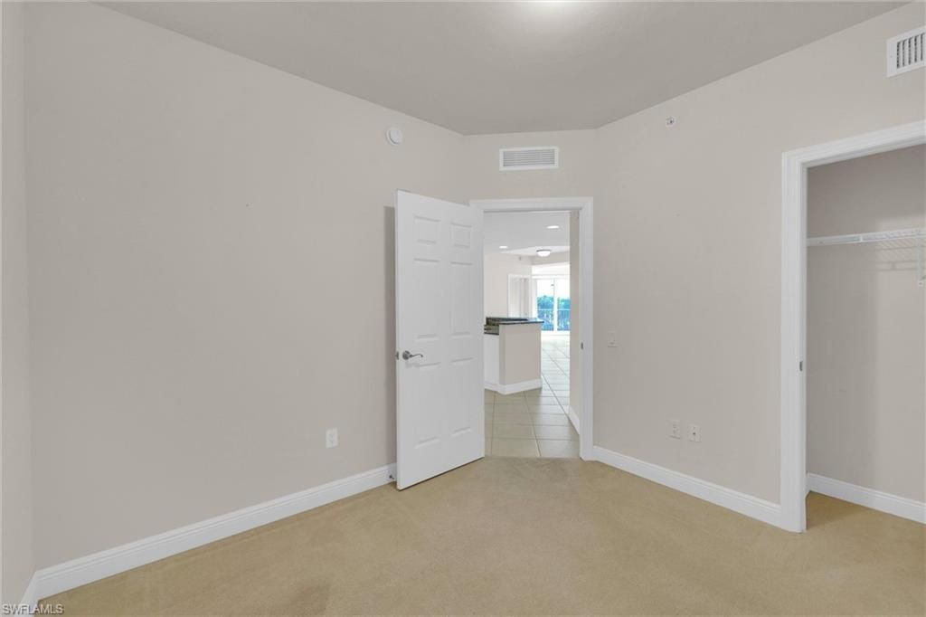 2745 1st St, Unit 405, Fort Myers, FL 33916 Photo