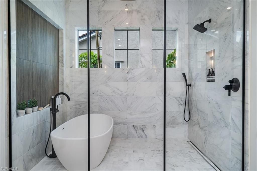 1645 Bonita Ct, Naples, FL 34102 Photo