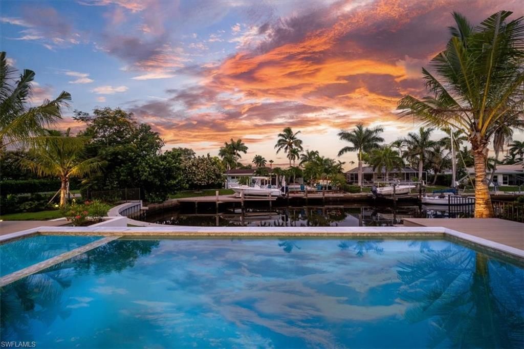 1645 Bonita Ct, Naples, FL 34102 Photo