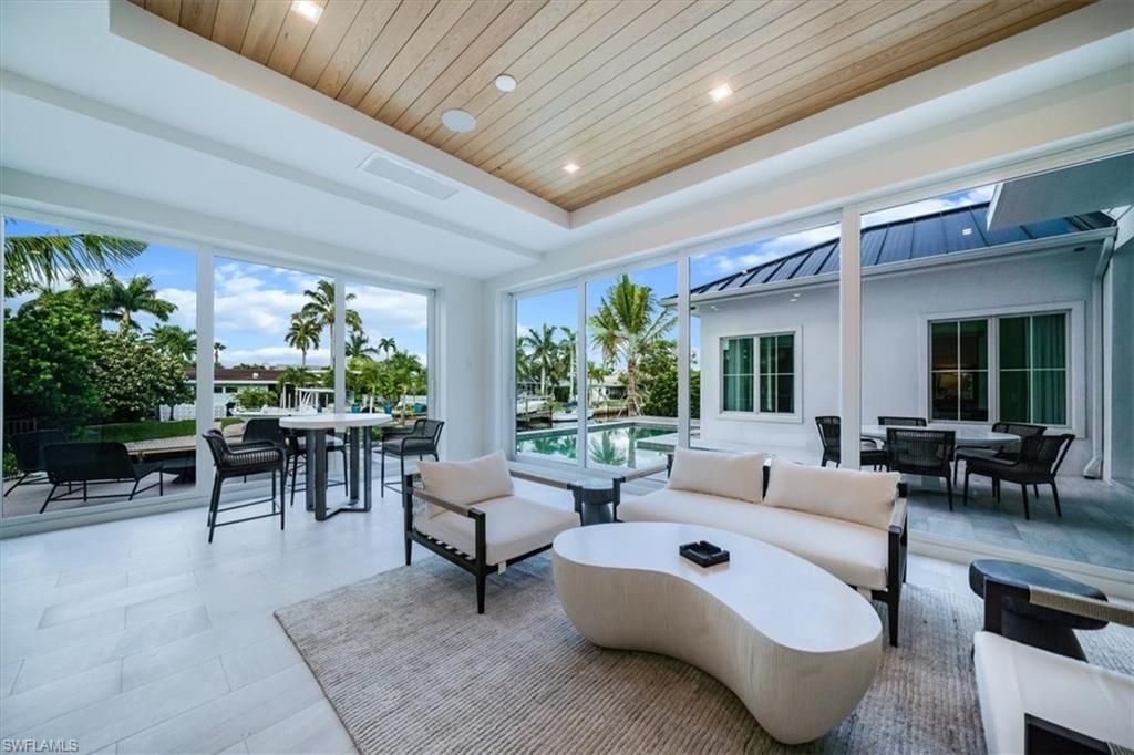 1645 Bonita Ct, Naples, FL 34102 Photo